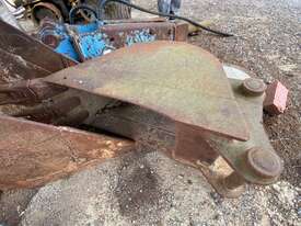 Excavator Trenching Bucket 400mm - picture1' - Click to enlarge