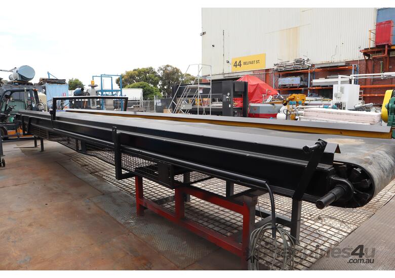 caption Industrial Heavy Duty Belt Conveyor - 9.5m Long 1.2m Wide