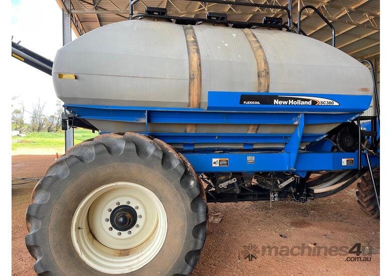 caption 2006 NEW HOLLAND SC380 TBH AIR-SEEDER BIN