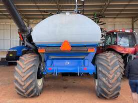 2006 NEW HOLLAND SC380 TBH AIR-SEEDER BIN  - picture2' - Click to enlarge