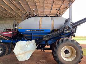 2006 NEW HOLLAND SC380 TBH AIR-SEEDER BIN  - picture7' - Click to enlarge