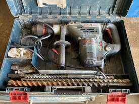Bosch GBH 5-40 DCE Hammer Drill - picture1' - Click to enlarge