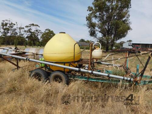 2000 LITRE JETSTREAM BOOM SPRAY