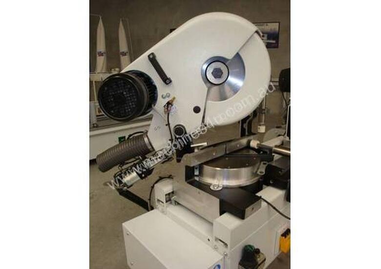 caption ### RUNOUT SALE ## FOM MOXIE Aluminium Double Head Compound or Twin Mitre Saw