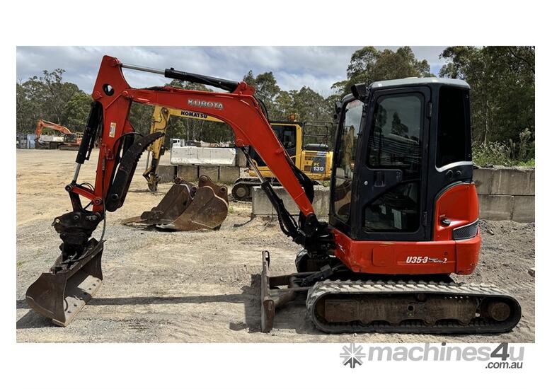caption KUBOTA U35-3 SUPER SERIES 2 EXCAVATOR
