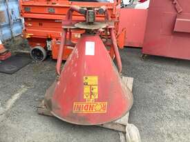  Rondini spreader - picture0' - Click to enlarge