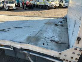 2010 Hino 300 series Crew Cab Table Top - picture0' - Click to enlarge