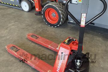   1.5 Tonne Pallet Truck