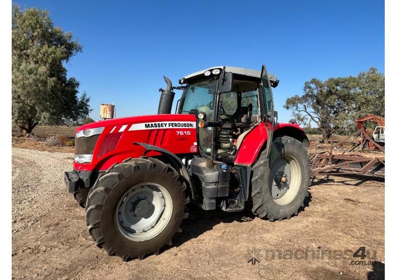 2014 Massey Fergusson Tractor 7615