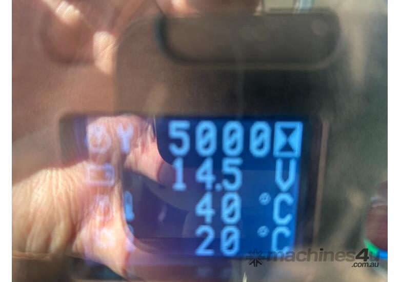 2014 Massey Fergusson Tractor 7615