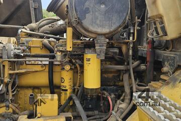 Caterpillar 2004   730