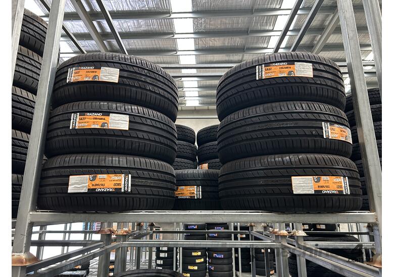Quantity of Tyres in 2x Stillages Including