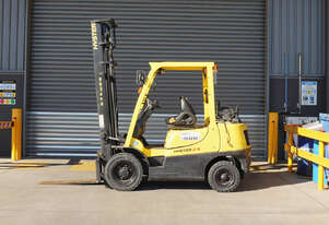 Hyster 2.5T LPG counterbalance forklift.