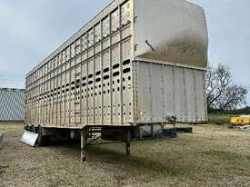 SHANKS 2 DECK ALUMINIUM CATTLE CRATE. - picture0' - Click to enlarge