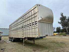SHANKS 2 DECK ALUMINIUM CATTLE CRATE. - picture1' - Click to enlarge