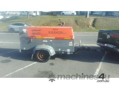 XAS-300 dd7 , 2010 model , 2,200 hrs , very clean , load tested , 