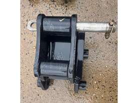 HALF HITCH  - picture1' - Click to enlarge