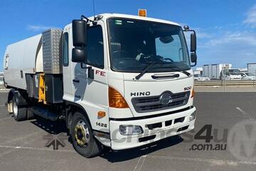 Hino   FE 500