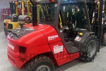 Manitou     MH25-4Buggy