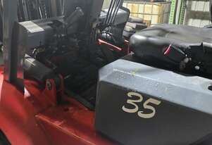 FR35 3.5Tonne Rough Terrain Diesel Forklift