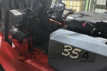 FR35 3.5Tonne Rough Terrain Diesel Forklift