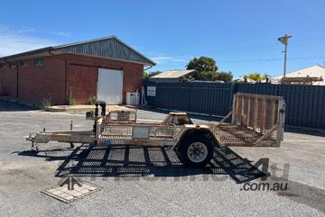 2008 JG Schultz T20 Plant Tilt Trailer