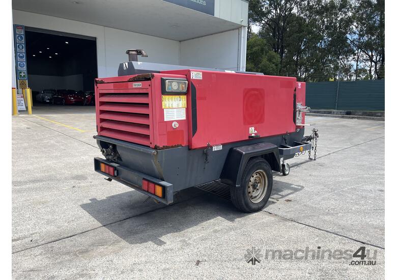 2016 Redstar CPS 3.5 Portable Rotary Screw Compressor on Single Axle Trailer