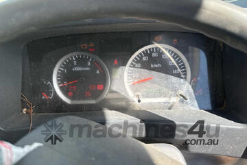 2018 Isuzu NPR 45-155 Table Top