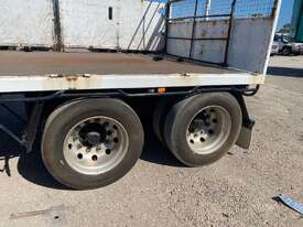2003 Muscat MT210 Tri Axle Dog Trailer - picture0' - Click to enlarge