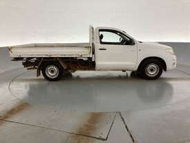2009 Toyota Hilux Cab Chassis Single Cab - picture0' - Click to enlarge