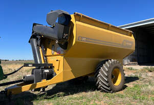 Coolamon 24t Haul Out / Chaser Bin Harvester/Header