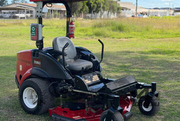 Toro Groundsmaster 7210 Zero Turn Lawn Equipment