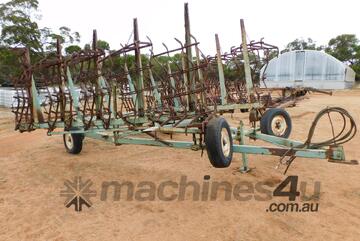 Horwood Bagshaw 15 Leaf Harrows