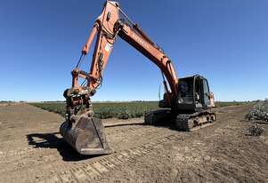 2012 HITACHI ZX200-3 EXCAVATOR