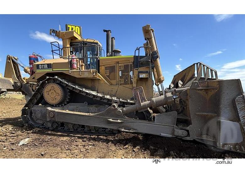 Caterpillar D11R