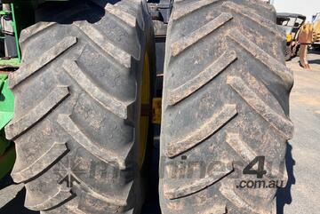 John Deere   9400 Tractor