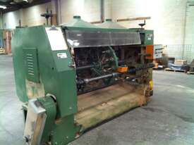 Wood turning automatic sanding machine - picture0' - Click to enlarge