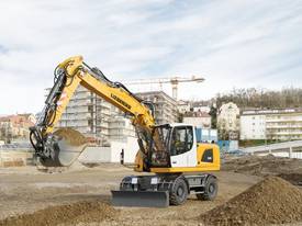 Liebherr A 918 Litronic Wheeled Excavator - picture1' - Click to enlarge