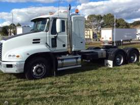 2007 Mack VISION CX688RST SLEEPER CROSS LOCKS - picture0' - Click to enlarge