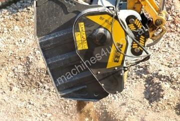 MB   Crusher Bucket BF90.3
