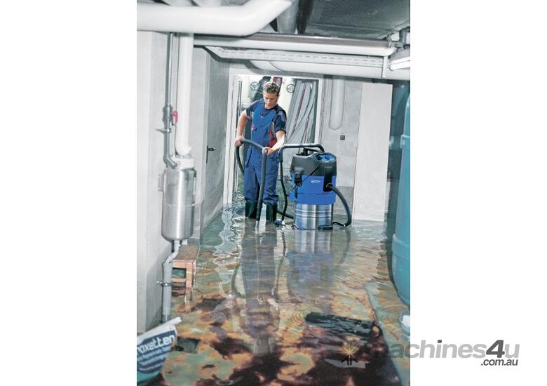 Click to view full size photos Nilfisk Wet Only Pump Out Industrial Vacuum complete with hose and tools ATTIX 751-61