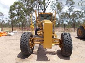 2007 Caterpillar 140H-II - picture2' - Click to enlarge