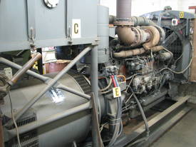 Large Industrial Diesel Generator - 200kW - picture0' - Click to enlarge