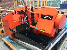COSEN C-300NC *FULLY AUTOMATIC BANDSAW* - picture0' - Click to enlarge