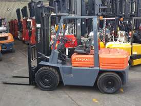 Toyota 5FD35 Diesel Forklift 3.5 Ton Refurbished - picture0' - Click to enlarge