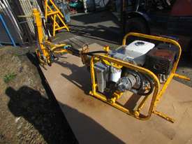 TRACK-PACK,  MODEL 108-AU ,SPIKE PULLER - picture0' - Click to enlarge