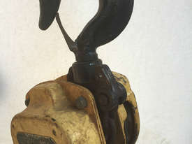 Chain Hoist 5 ton x 3 meter drop lifting Block and Tackle Boss Bullivants  - picture2' - Click to enlarge