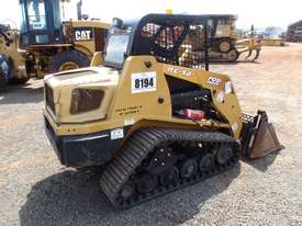 2007 ASV RC50 Multi Terrain Skid Steer Loader *CONDITIONS APPLY* - picture1' - Click to enlarge