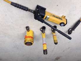 Enerpac Porta Power - picture0' - Click to enlarge