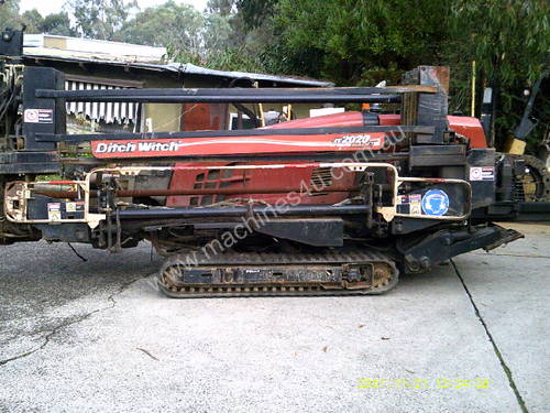 2020 ditch witch directional drill 850 hrs , 2008 model